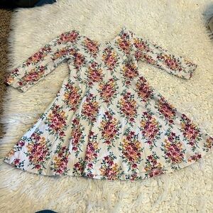 Sale $10 2for $15 Old Navy Girls Cream Floral Print Skater Dress 6-7 0151 k3